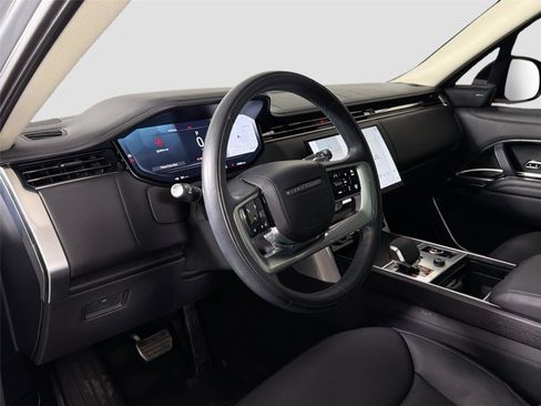 Certified 2023 Land Rover Range Rover SE AWD/4WD image 9