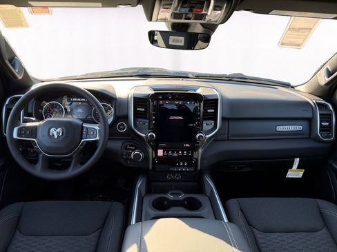 New 2026 RAM 1500 Big Horn AWD/4WD image 10