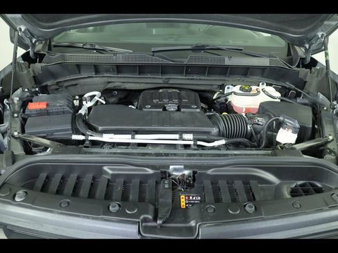 Used 2023 Chevrolet Silverado 1500 Custom w/ LPO, Dark Essentials Package AWD/4WD image 19