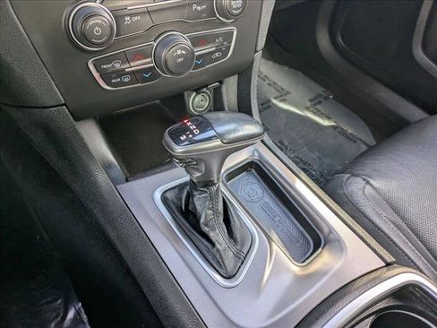 Used 2022 Dodge Charger SXT w/ Leather Interior Group image 13