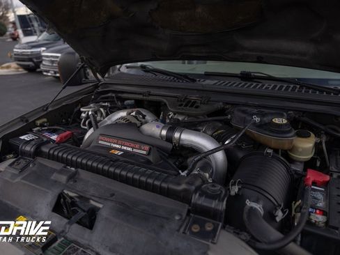 Used 2004 Ford Excursion Eddie Bauer image 29