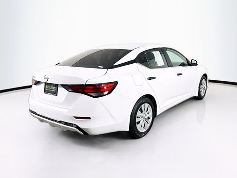 Used 2024 Nissan Sentra S FWD image 9
