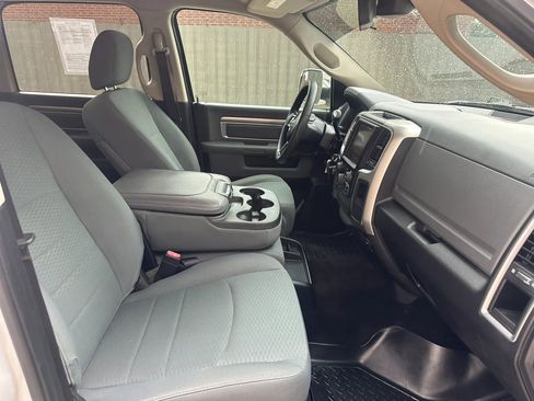 Used 2016 RAM 2500 SLT AWD/4WD image 22