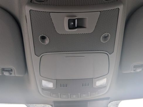 Used 2018 Ford F150 Lariat w/ Equipment Group 502A Luxury image 34