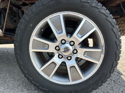 Used 2014 Ford F150 STX w/ Equipment Group 201A Mid AWD/4WD image 18