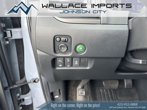 Used 2023 Honda Passport TrailSport image 32