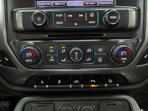 Used 2017 Chevrolet Silverado 2500 LTZ w/ Vortec Plus Package image 24