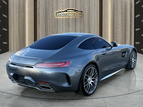 Used 2018 Mercedes-Benz AMG GT C image 7