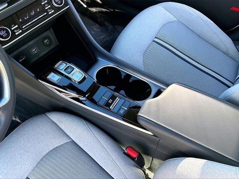 Used 2020 Hyundai Sonata SEL image 15