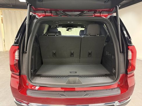 New 2026 GMC Yukon Elevation w/ LPO, Floor Liner Package image 5