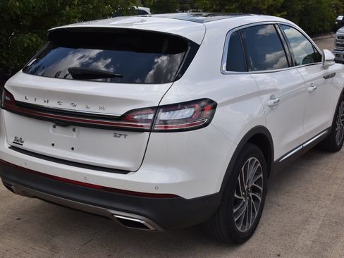 Used 2019 Lincoln Nautilus Reserve FWD image 6