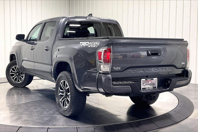 Used 2020 Toyota Tacoma TRD Sport w/ Technology Package AWD/4WD image 12