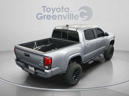 Used 2019 Toyota Tacoma SR w/ SR Convenience Package image 14