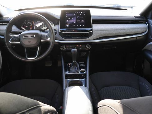 Used 2025 Jeep Compass Sport AWD/4WD image 12