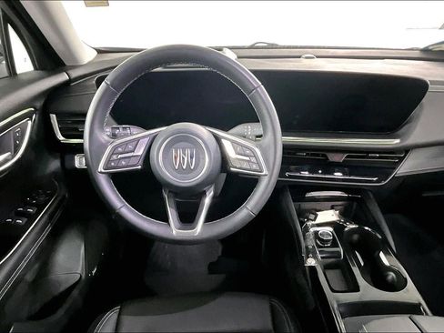 Used 2025 Buick Envision Preferred image 8