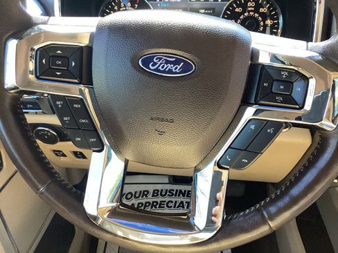 Used 2018 Ford F150 Lariat w/ Equipment Group 502A Luxury image 18