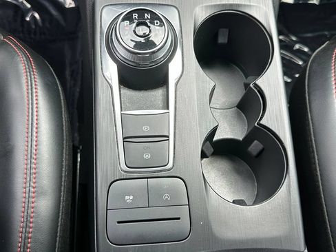 Used 2025 Ford Escape ST-Line AWD/4WD image 30