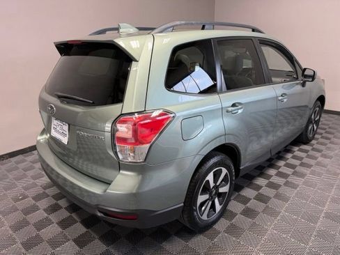 Used 2018 Subaru Forester 2.5i Premium w/ All-Weather Package AWD/4WD image 8