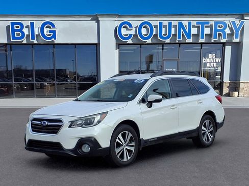 Used 2019 Subaru Outback 2.5i Limited w/ Popular Package #2 image 1