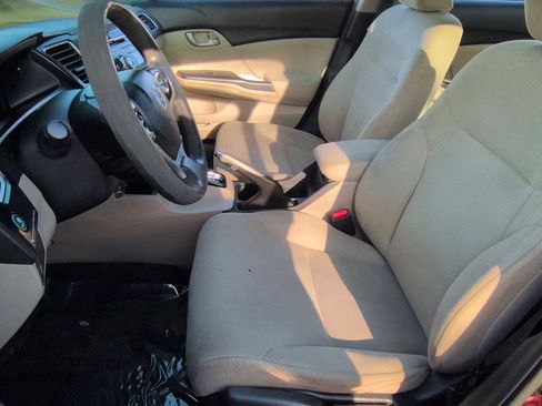 Used 2013 Honda Civic LX image 10