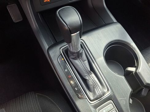 Used 2022 Honda Civic EX image 15