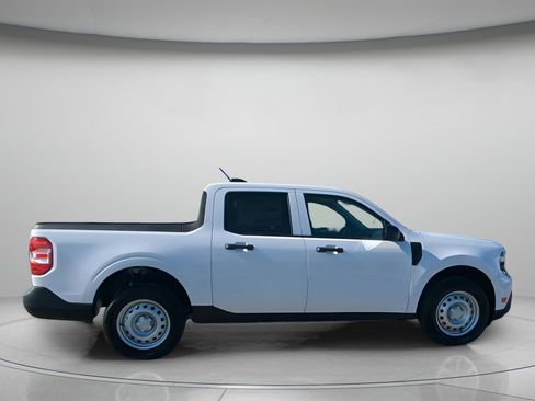 New 2026 Ford Maverick XL FWD image 35