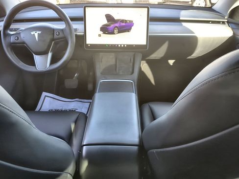 Used 2023 Tesla Model Y Long Range image 20