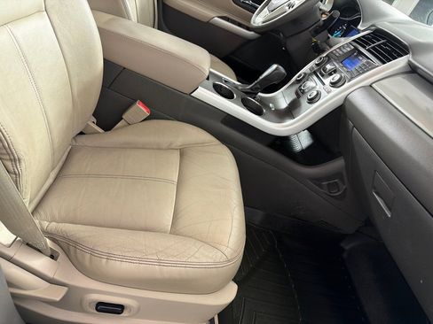 Used 2014 Ford Edge SEL w/ Equipment Group 204A AWD/4WD image 21