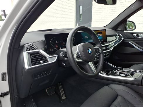 Used 2026 BMW X5 xDrive40i AWD/4WD image 5