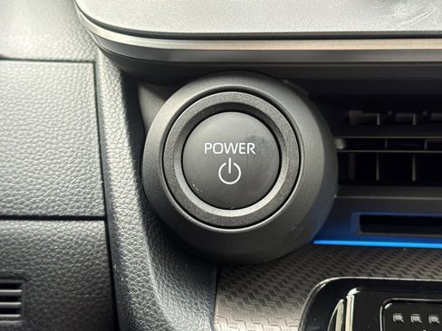 New 2026 Toyota Prius XLE image 24