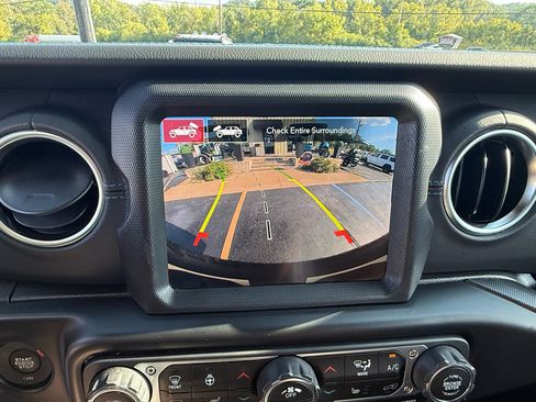 Used 2022 Jeep Wrangler Unlimited Rubicon 4xe w/ Dual Top Group image 21