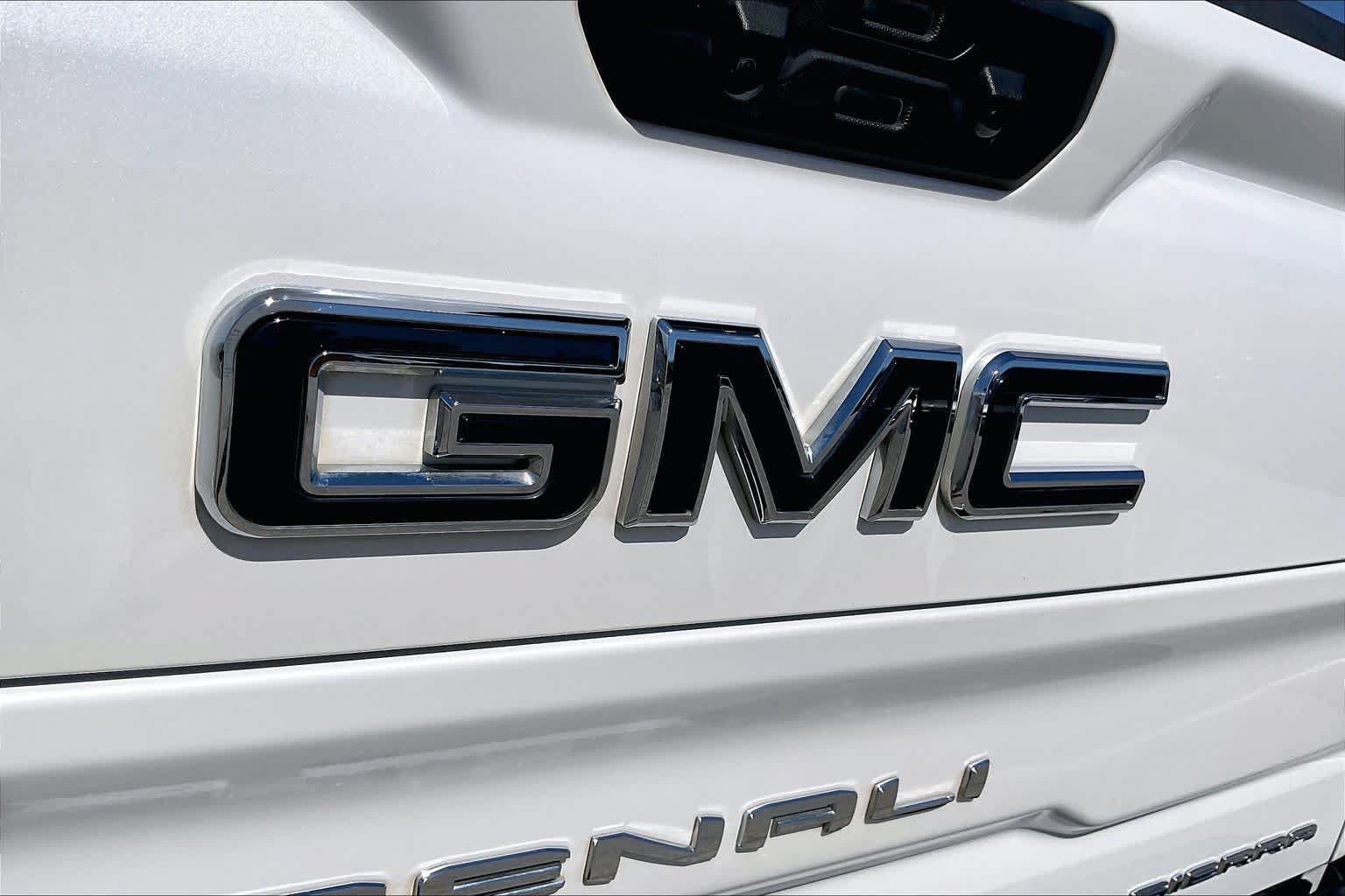 Used 2025 GMC Sierra 1500 Denali Ultimate AWD/4WD image 31