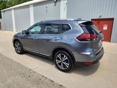 Used 2018 Nissan Rogue SL image 12