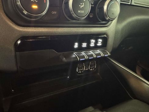 Used 2022 RAM 1500 Big Horn image 29