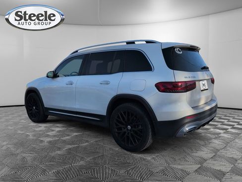 Used 2021 Mercedes-Benz GLB 250 image 3