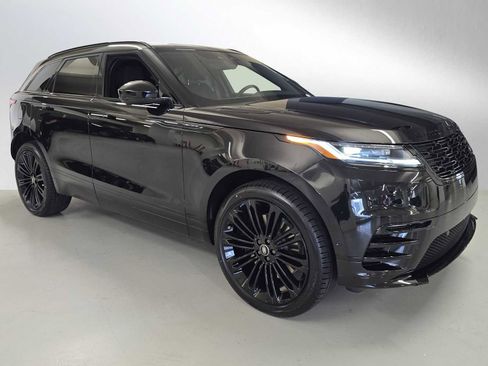 New 2026 Land Rover Range Rover Velar Dynamic SE image 7