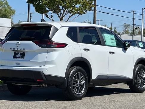 New 2025 Nissan Rogue S FWD image 5