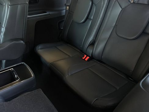 New 2026 Lincoln Aviator Reserve w/ Illumination Package RWD image 14