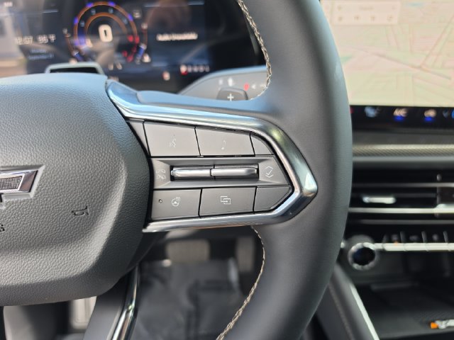 New 2027 Chevrolet Traverse Z71 w/ Enhanced Driving Package AWD/4WD image 35