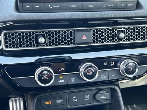 Certified 2025 Honda Civic Sport image 16