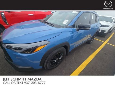 Used 2026 Toyota Corolla Cross LE FWD image 1