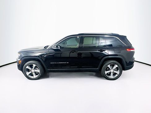 Used 2023 Jeep Grand Cherokee 4WD 4xe w/ Luxury Tech Group II image 4
