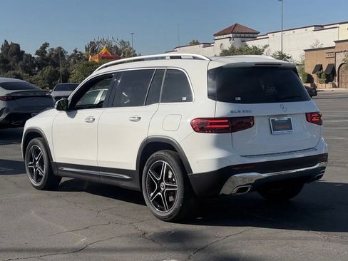 New 2026 Mercedes-Benz GLB 250 image 8