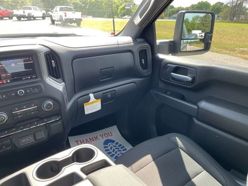 New 2026 Chevrolet Silverado 2500 Custom w/ Custom Value Package AWD/4WD image 22