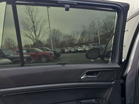 Used 2021 Volkswagen Atlas SE image 10