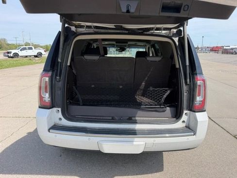 Used 2017 GMC Yukon Denali w/ Open Road Package AWD/4WD image 5