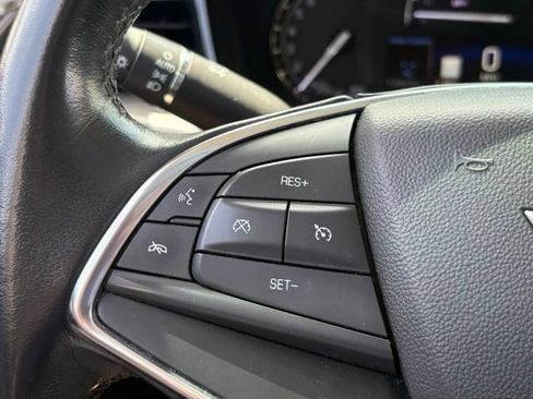 Used 2019 Cadillac XT5 Luxury AWD/4WD image 22