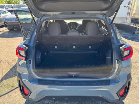 Used 2025 Subaru Crosstrek 2.5i Premium AWD/4WD image 25