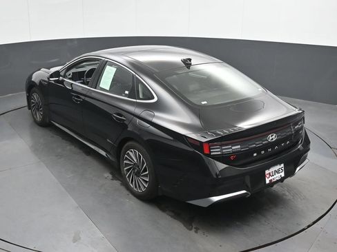Used 2025 Hyundai Sonata Limited FWD image 37