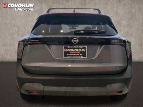 New 2026 Nissan Kicks SR w/ SR Premium Package AWD/4WD image 7